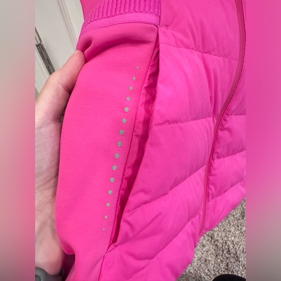 Lululemon Down For It All Vest - Picture 13 of 16